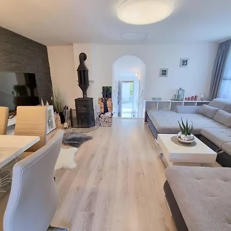 Kampanjola House Tatil Evi Socerga